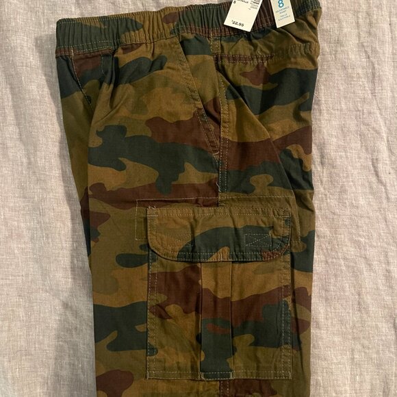 NWT Boys Camo Cargo Shorts - Picture 3 of 3